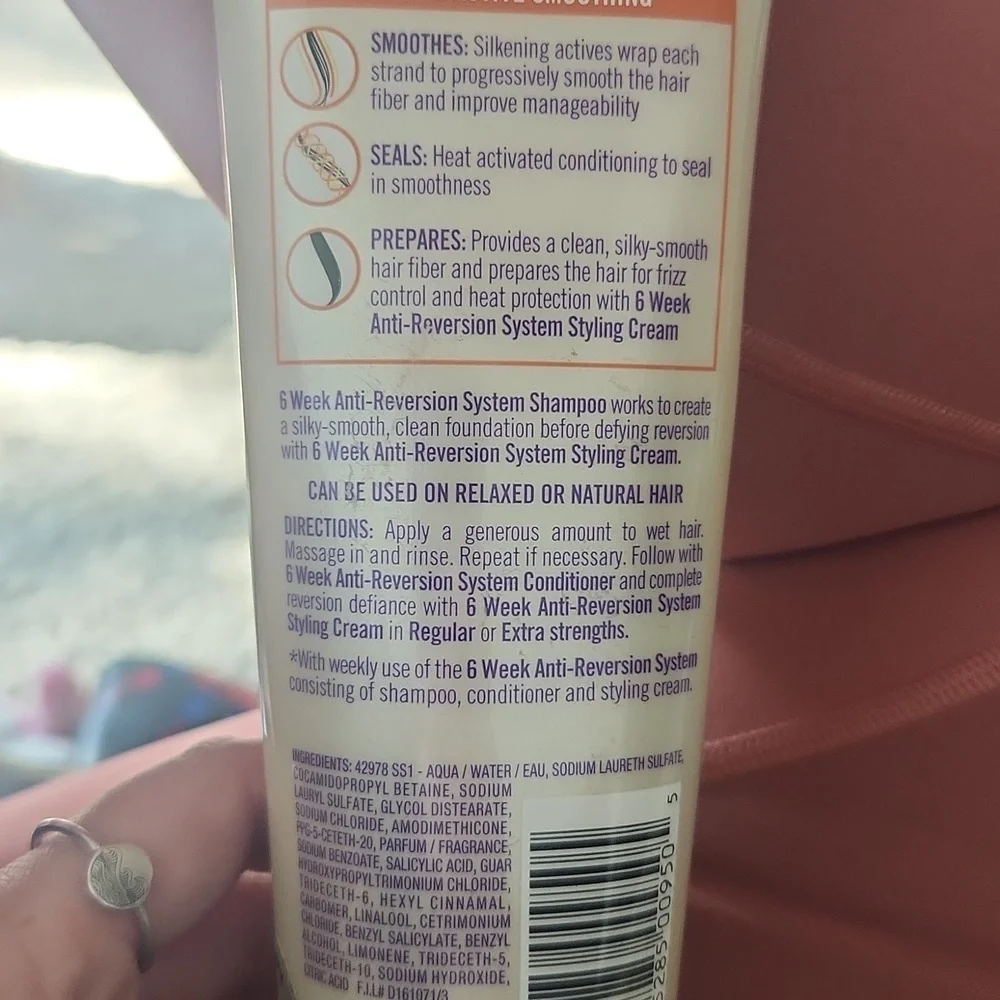 Dark and lovely 6 week Shampoo for Anti-Reversion Hair Care- 2‎ bottles